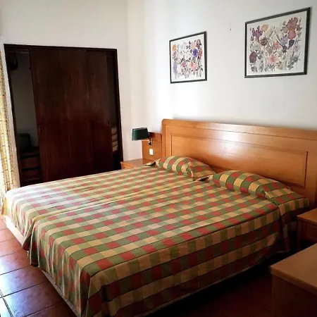 Solar De Sao Joao Hotel apartamentowy