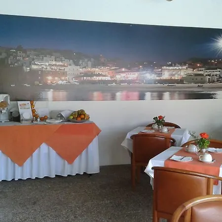 Solar De Sao Joao Hotel apartamentowy 3*